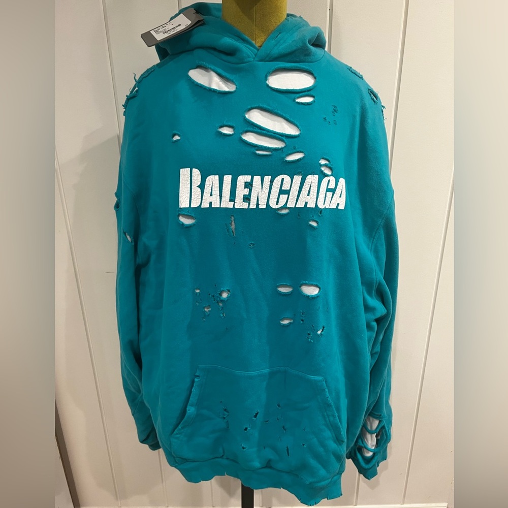 BALENCIAGA Destroyed hoodie